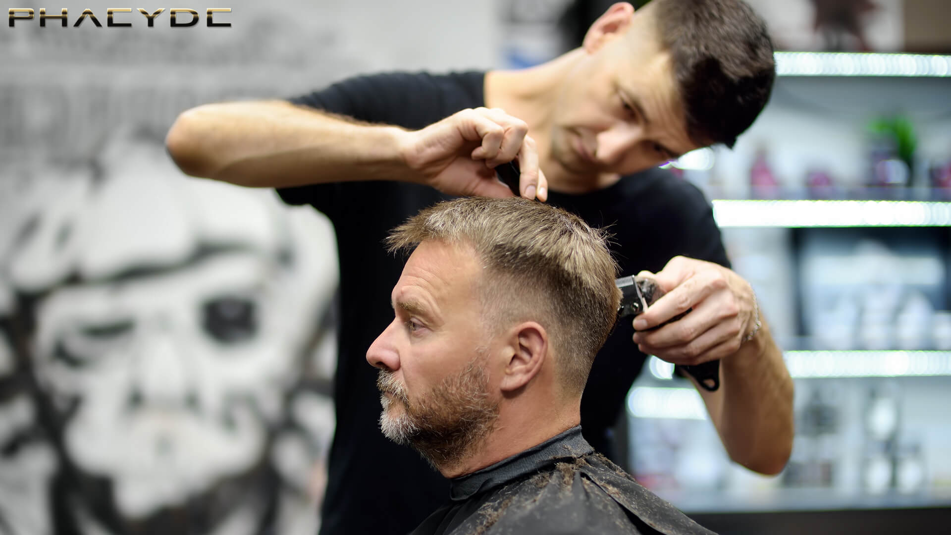 When Can You Visit a Hairdresser After a Hair Transplant? Expert Advice from the Phaeyde Clinic When Can You Visit a Hairdresser After a Hair Transplant? Expert Advice from the Phaeyde Clinic